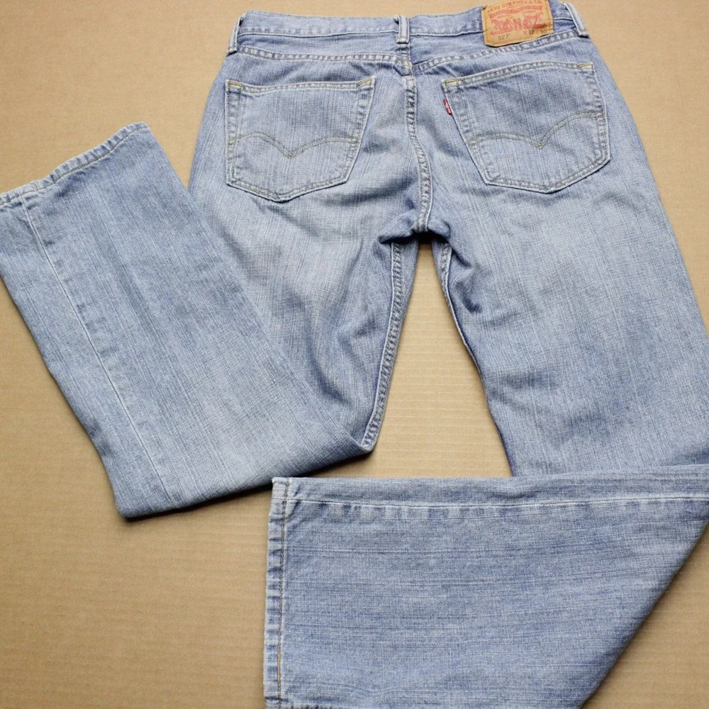 Levis 527 Jeans Mens Sz 32x30 Medium Wash Denim Slim Bootcut Mid Rise Grunge Y2K